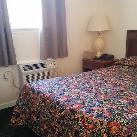The Virginia Lodge Alexandria Extérieur photo